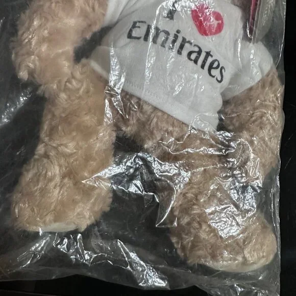 Emirates Airlines Collectible Teddy Bear In "I ❤️ Emirates" Shirt By Schäfer Toy - Picture 3 of 9